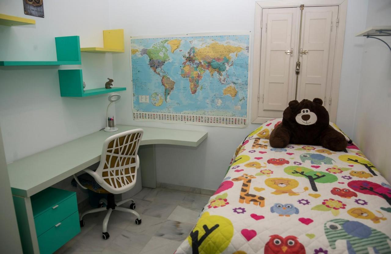 180 Home Ideal Apartamento Con Patio San Bernardo 2 إشبيلية المظهر الخارجي الصورة